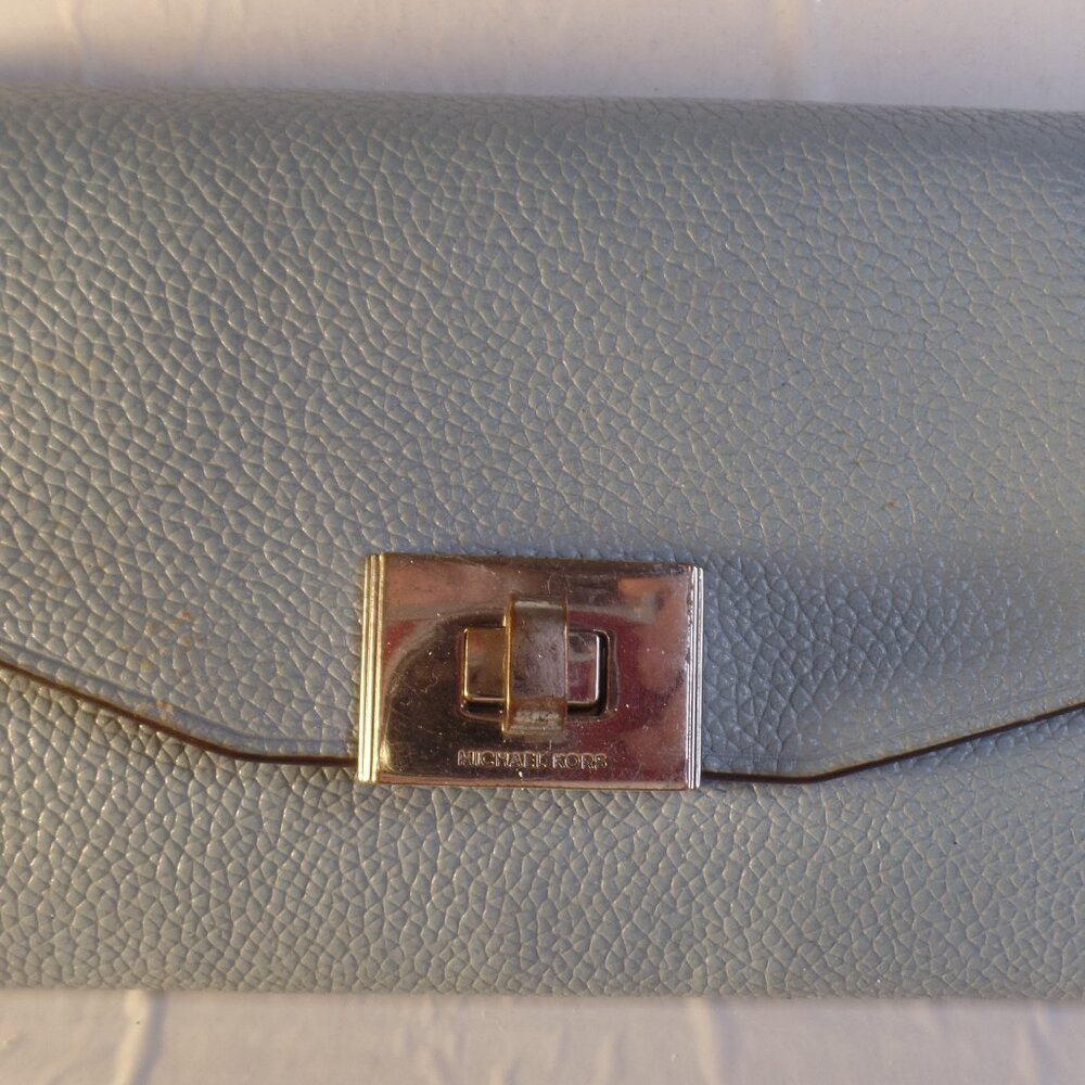 Michael Kors Light Blue Leather Wallet 7.25" X 4.25" Silvertone Turn Lock Hardwa
